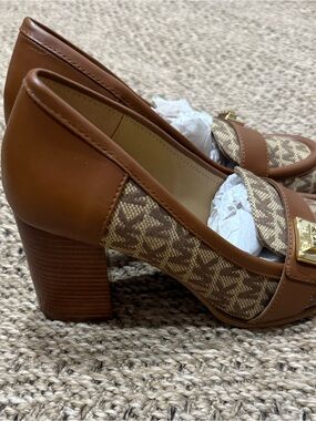 Michael Kors Patterned Block Heel Loafer